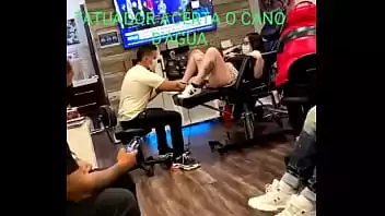 gozando na mulher Gozando na buceta da minha mulher 