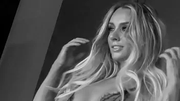 Juju salimeni buceta