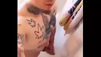 kaylanne reiis nua roupa nua 