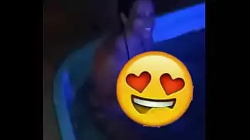 negona rabuda xxx Arrombando a gostosa rabuda coroa 