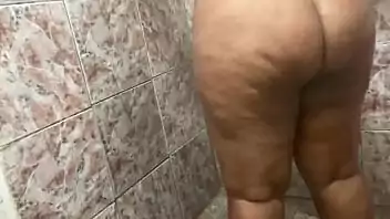 Porno no banho