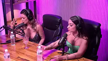 pornozinho carioca Soraya Carioca chega de surpresa e pega o Myke de jeito 