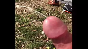 Se masturbando em publico