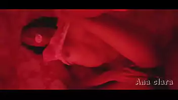 sexo filha e pai sexo filha e pai Sexo em família Parte 1: A filha foi ao quarto do pai e fez sexo. Filha enfiou o pau do pai na buceta dela. pai rasgou a