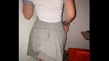 sophie buttini dando o cu ELES COLOCAM NO CU DA ESCOLA!! Aquecendo uma estudante para deixá-la fazer sexo anal! Desfrutando de todo o seu corpo jo 