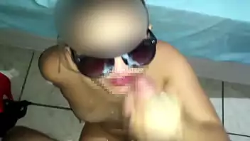 travesti novinho batendo punheta Surubas 